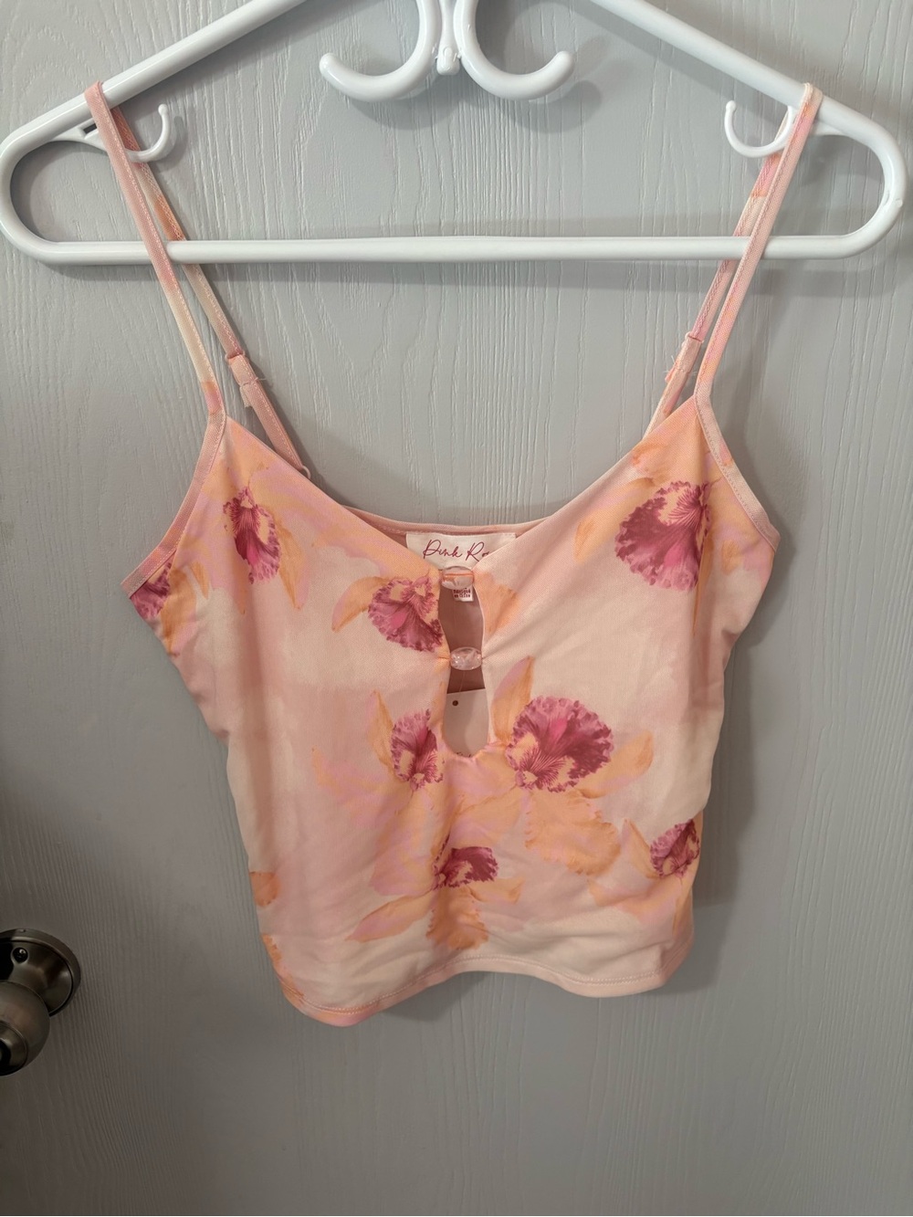 NWT Pink Rose Peach-Pink Floral Spaghetti-Strap Camisole size medium